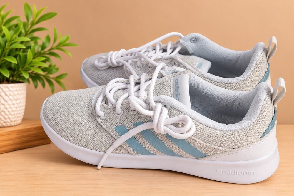 USED adidas Women's QT Racer 2.0 Running Shoe, White/Vision Metallic/Grey, 6